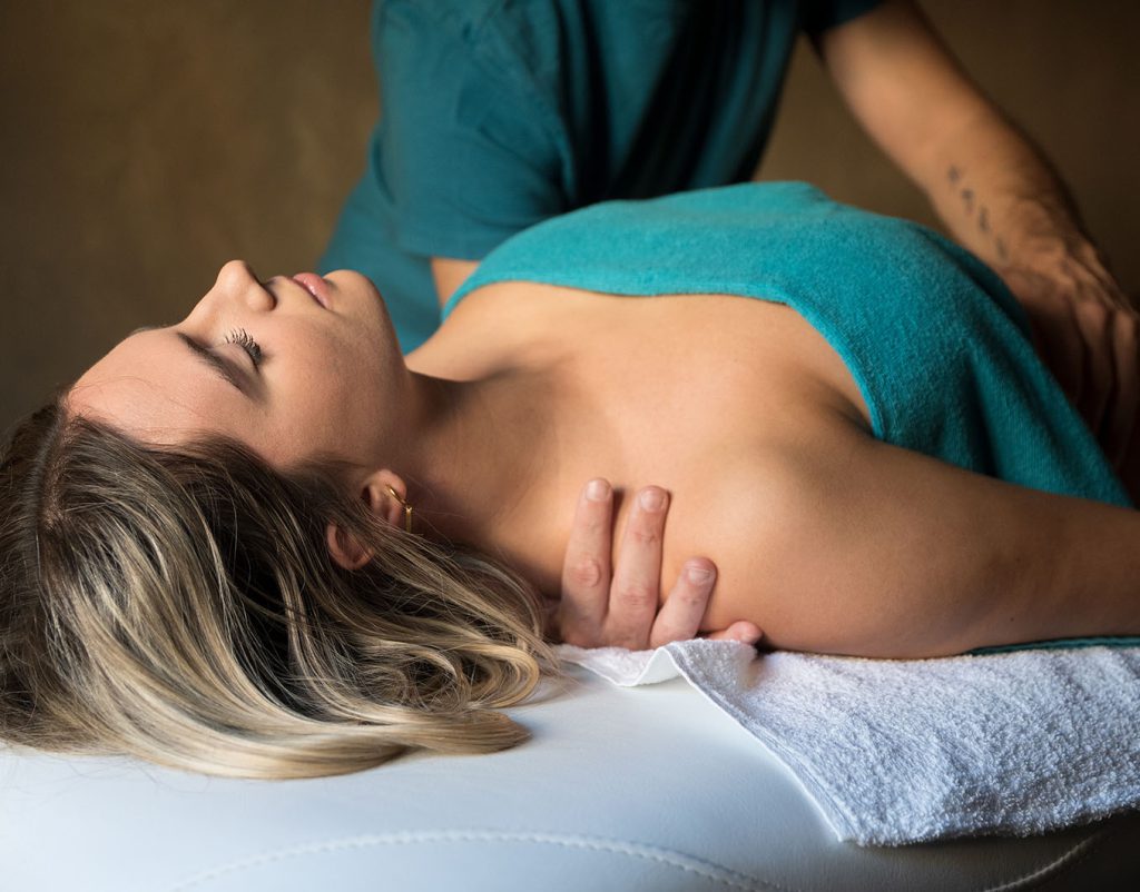 Massaggio Hawaiano Lomi Lomi